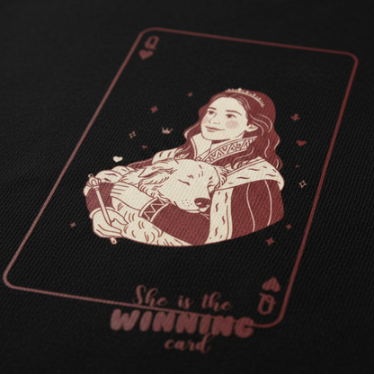 winning-card-queen-tee-detail-closeup-macro_28aa09b1-0024-4196-8584-113020269714.png